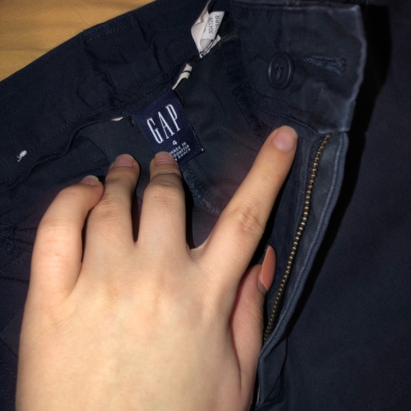 2 PAIRS OF DRESS PANTS (30$ each or 55$ for both) - Picture 7 of 8